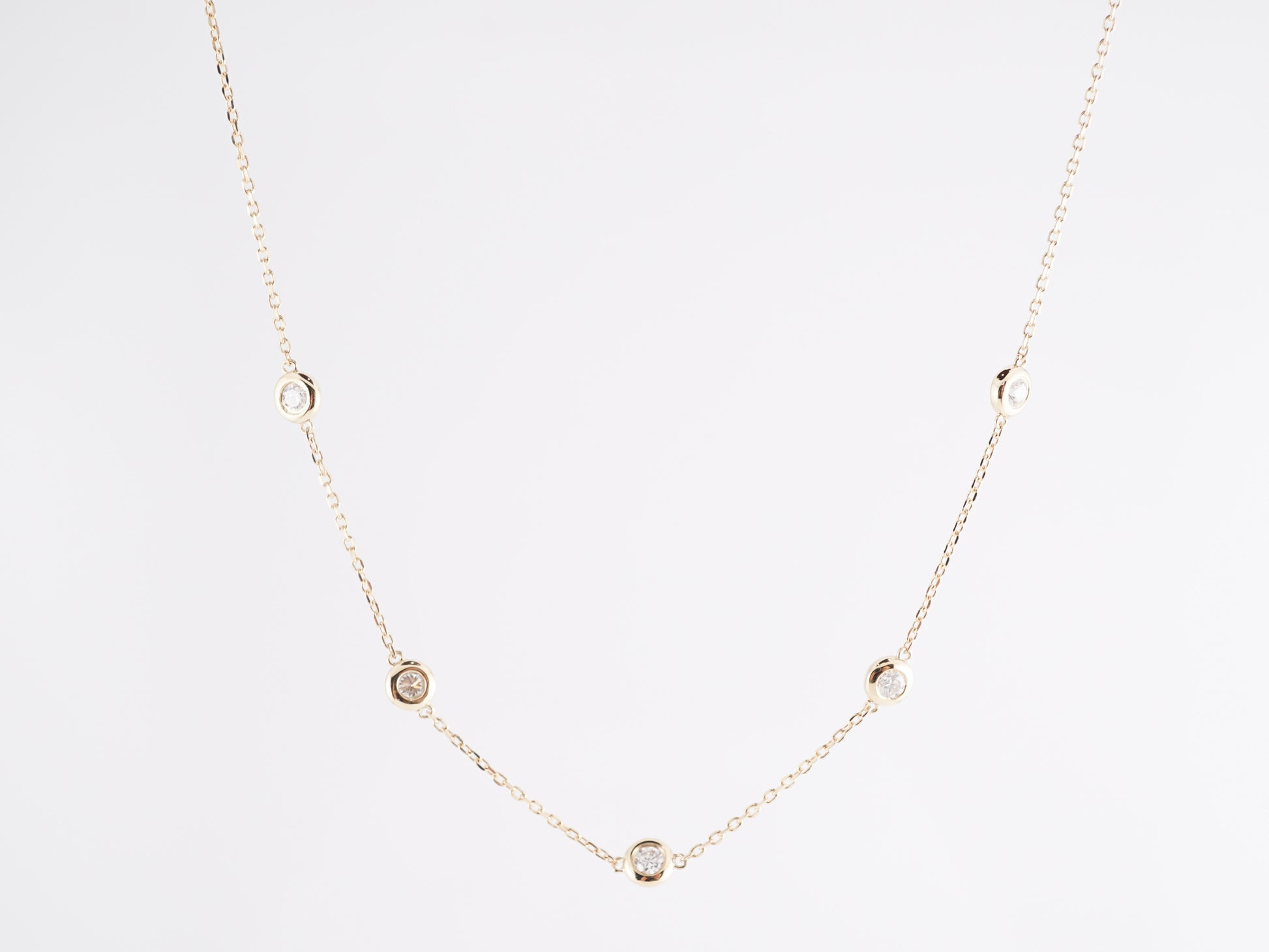 .30 Diamond Bezel Set Necklace in 14K Yellow Gold