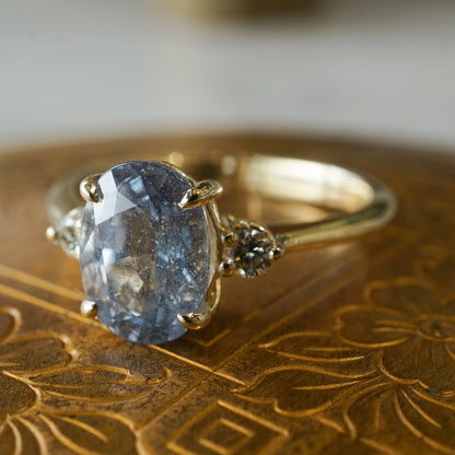 Oval Cut Lavender Sapphire Engagement Ring in Yellow Gold