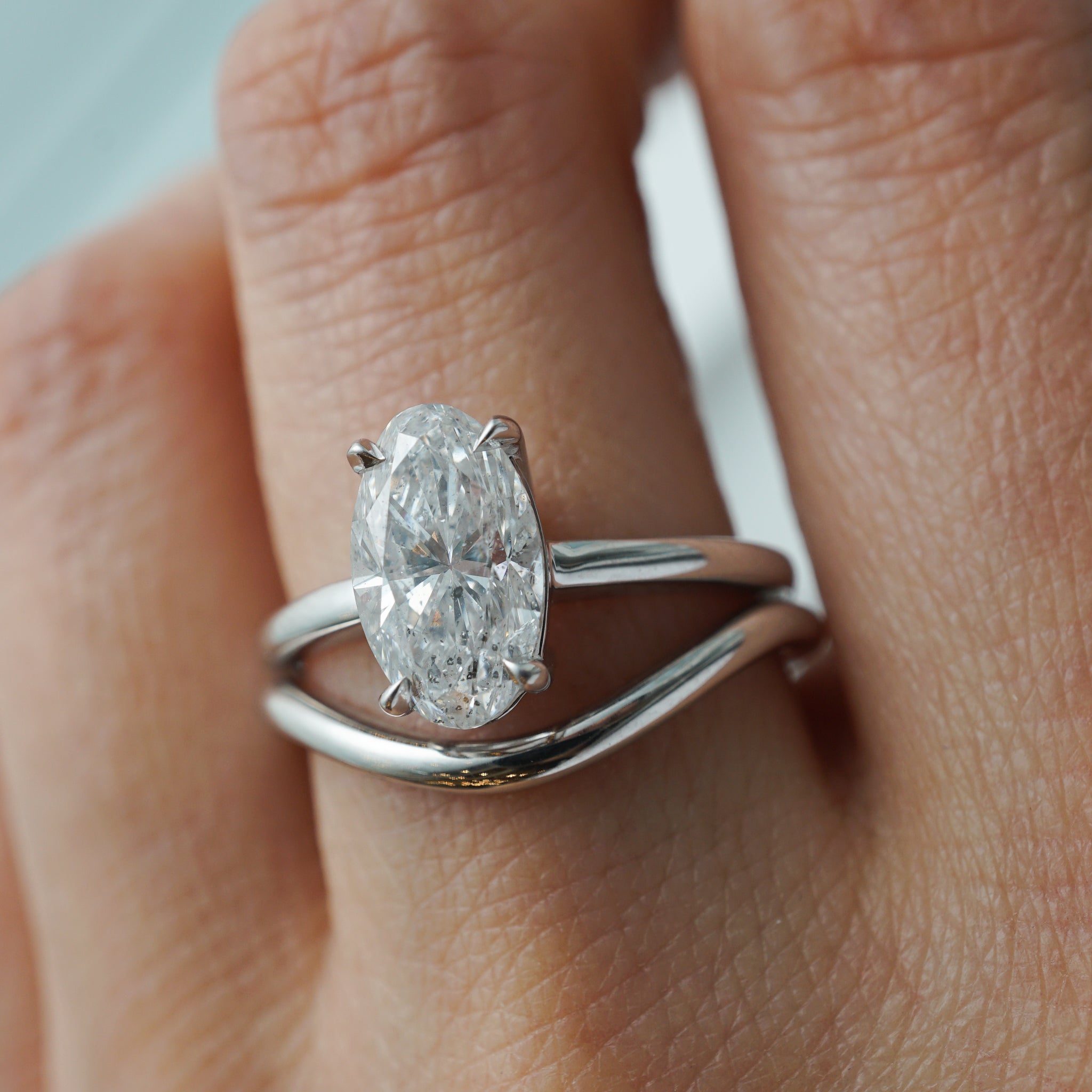 Thin Round Curved Wedding Band in 14k White Gold Filigree Jewelers