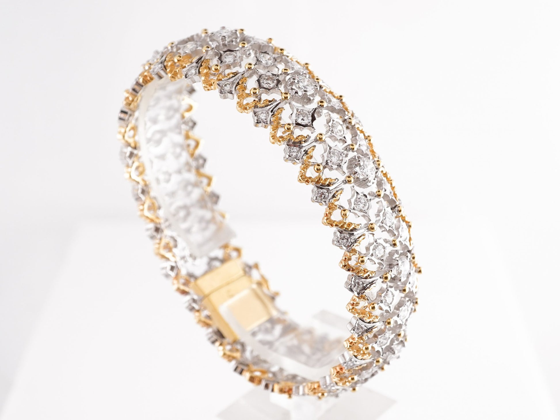 6.61 Round Brilliant Diamond Bracelet in 18K Yellow & White Gold