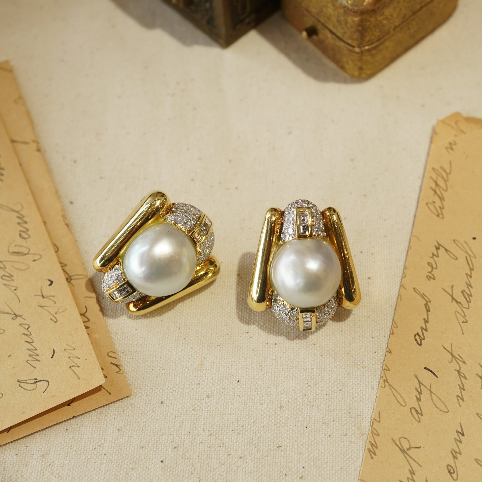 Mid Century Pearl & Diamond Earrings in 18k Yellow GoldComposition: 18 Karat Yellow Gold Total Diamond Weight: 3.68ct Total Gram Weight: 42.1 g Inscription: 750
      