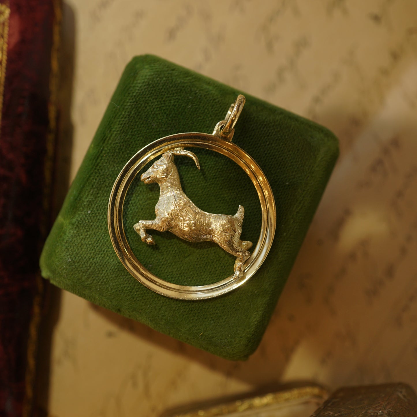 Capricorn Goat Zodiac Pendant in 18k Yellow Gold