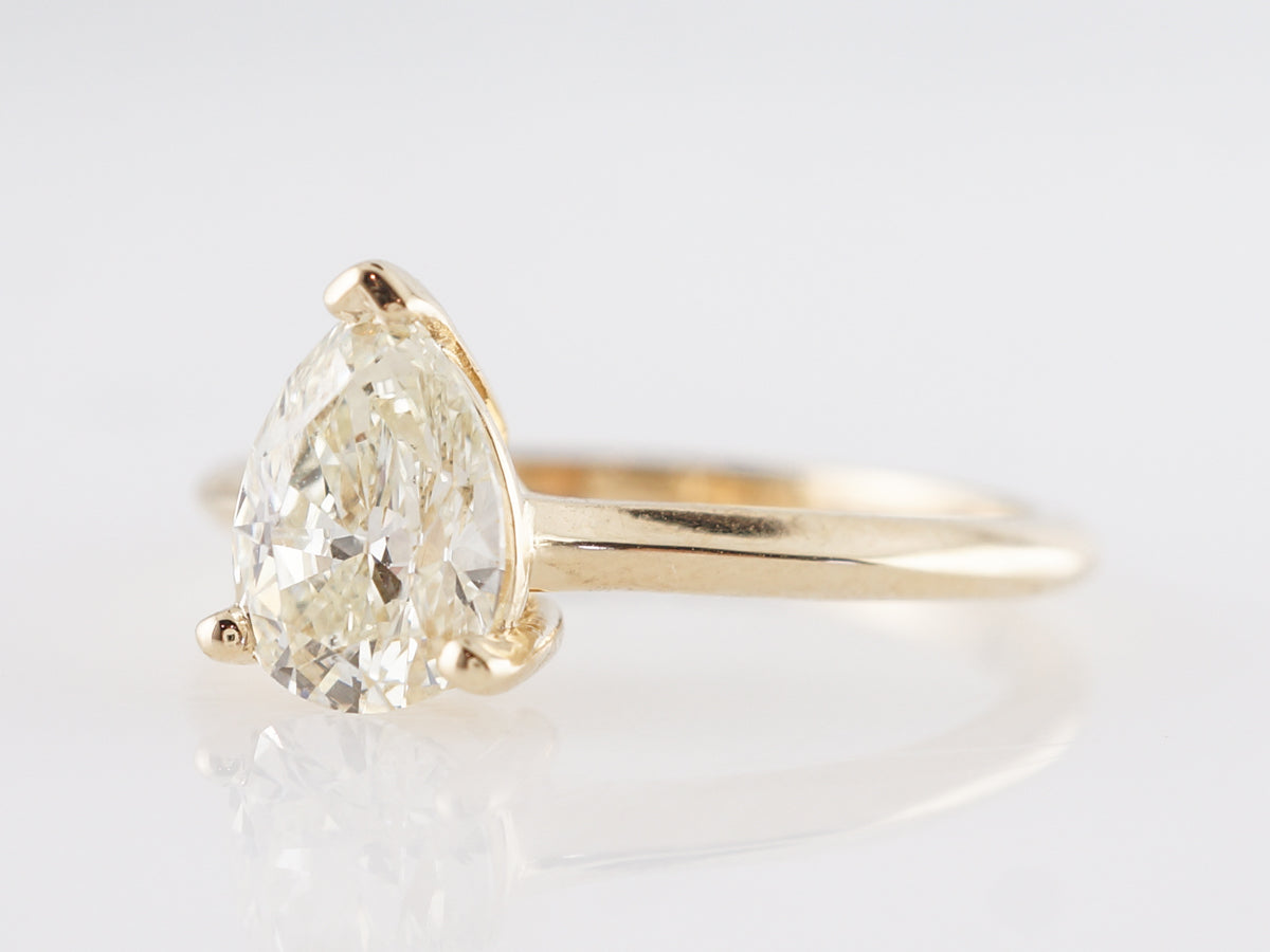 Solitaire Pear Cut Diamond Engagement Ring in 14k Yellow Gold