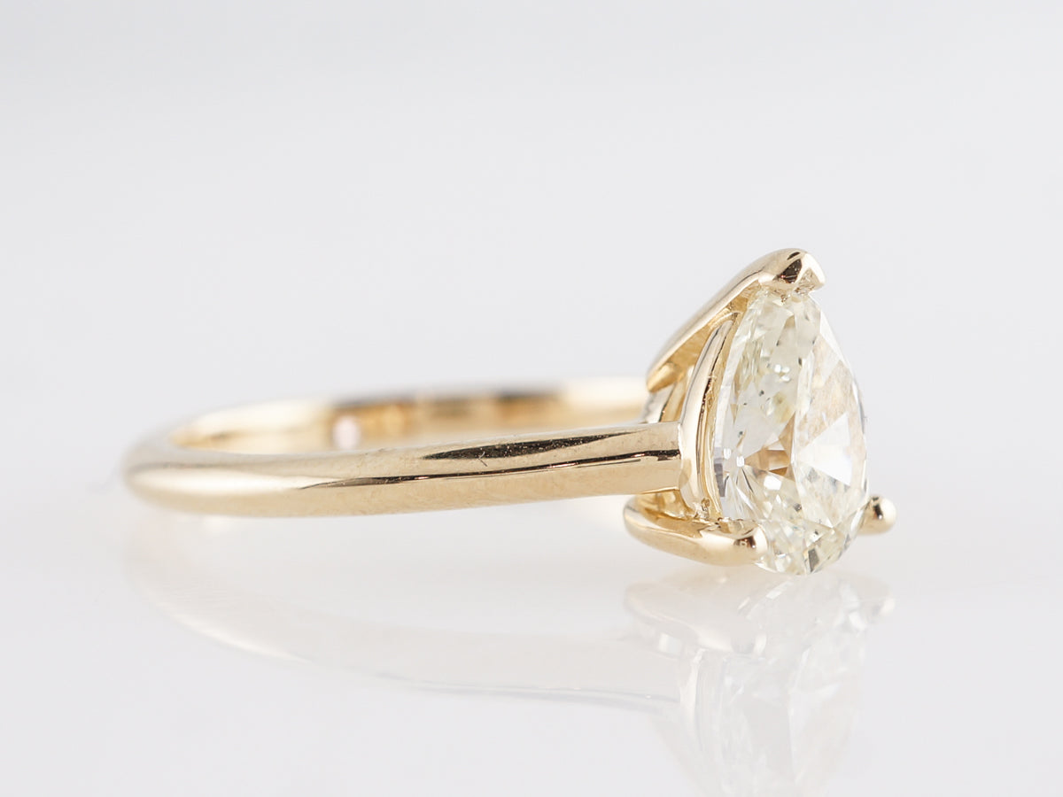 Solitaire Pear Cut Diamond Engagement Ring in 14k Yellow Gold