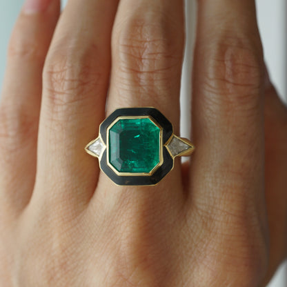 Emerald & Onyx Cocktail Ring in 18k Yellow Gold