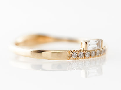 Baguette & Round Diamond Wedding Band 18k Yellow Gold