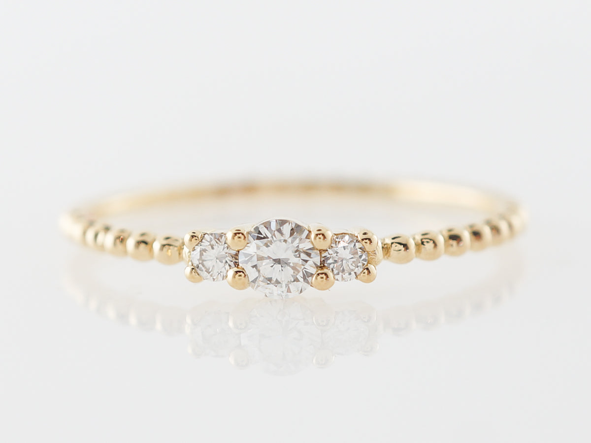 Petit Diamond Ring in Beaded 18k Yellow Gold
