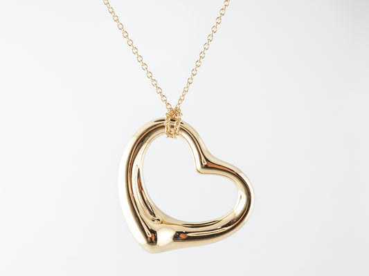 Elsa Peretti Heart Necklace Tiffany & Co. in 18k Yellow Gold