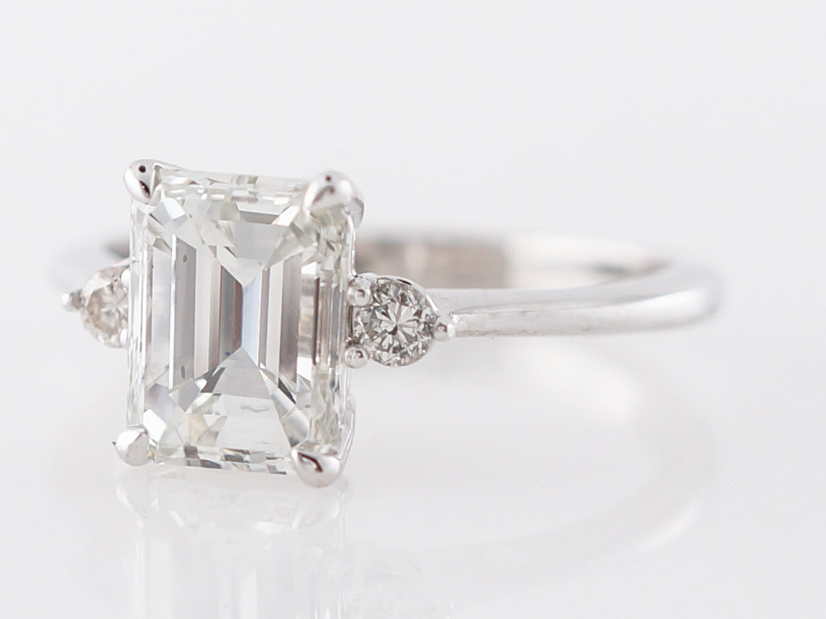 Emerald Cut Diamond Engagement Ring in White Gold