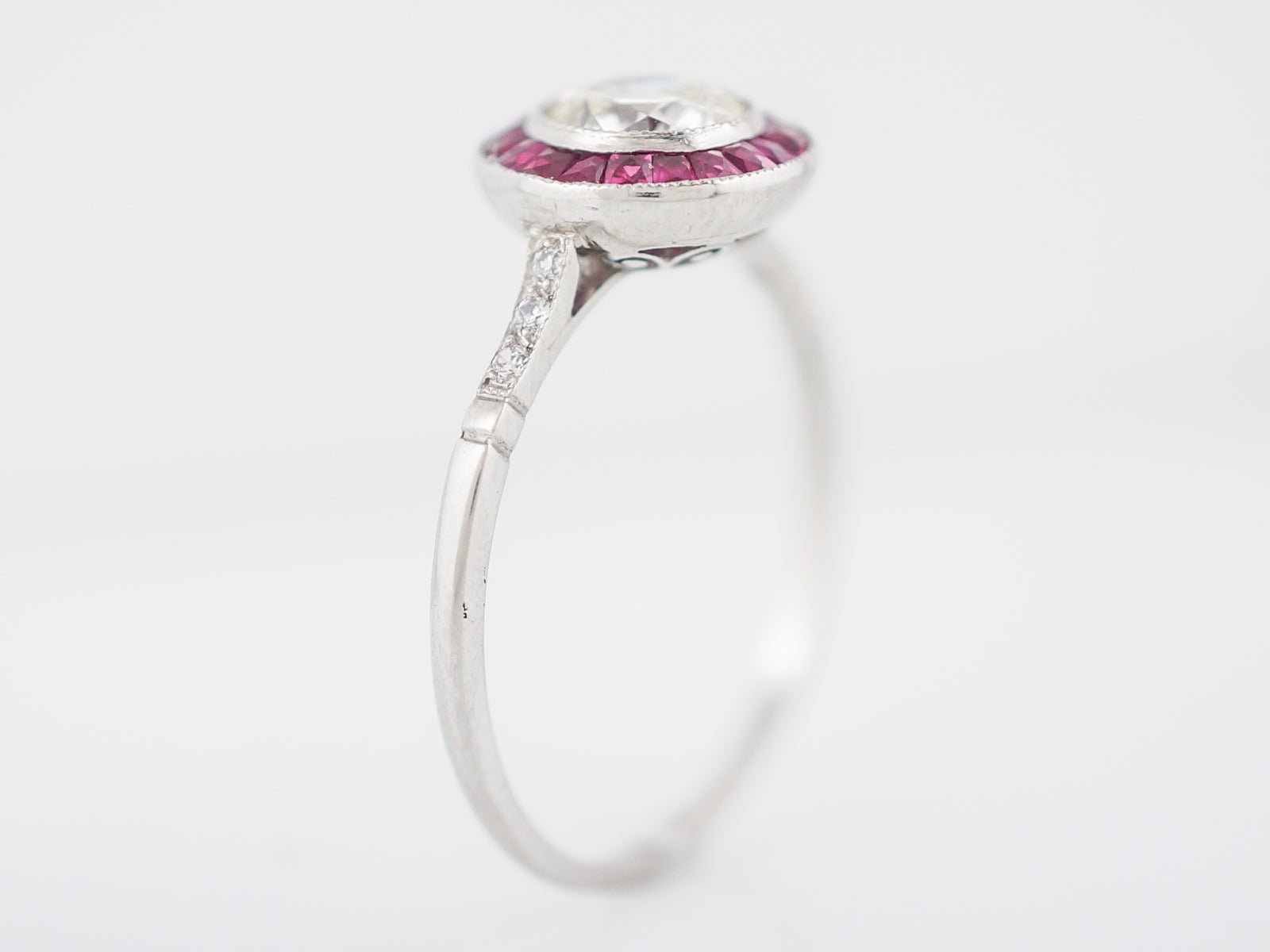 ***RTV***Engagement Ring Modern .42 Round Brilliant Cut Diamond in Platinum