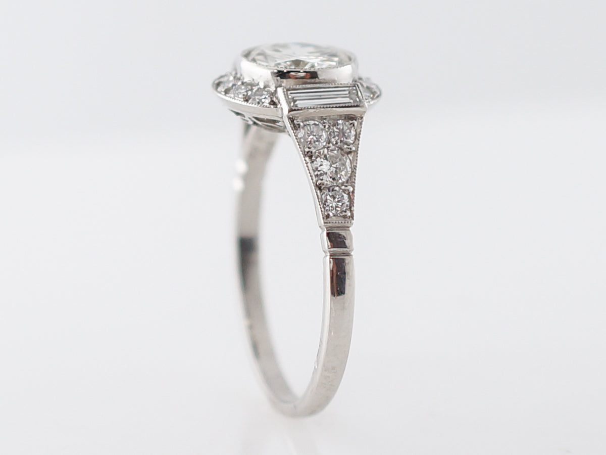 Engagement Ring Modern 1.02 Round Brilliant Cut Diamond in Platinum