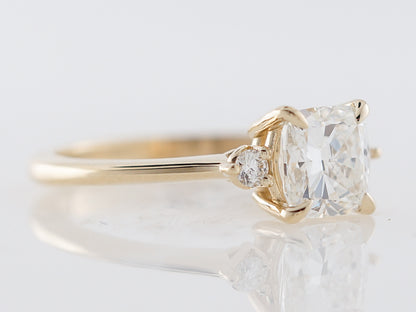 1 Carat Cushion Cut Diamond Engagement Ring in Yellow Gold