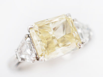 ***RTV***Engagement Ring Modern GIA 3.02 Rectangular Cut Yellow Diamond in Platinum