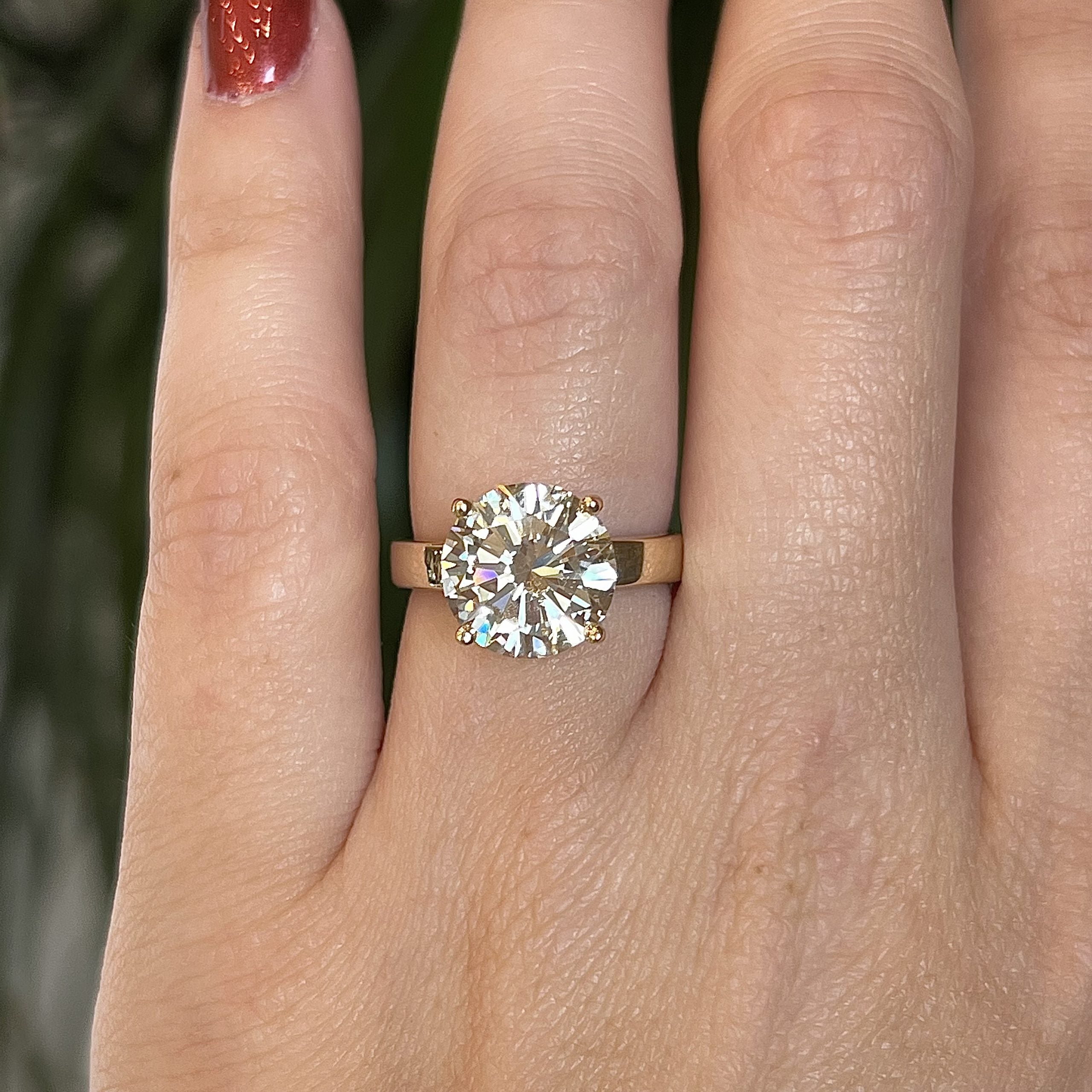 Pavé Round Solitaire Diamond Ring in Yellow, Rose or White Gold