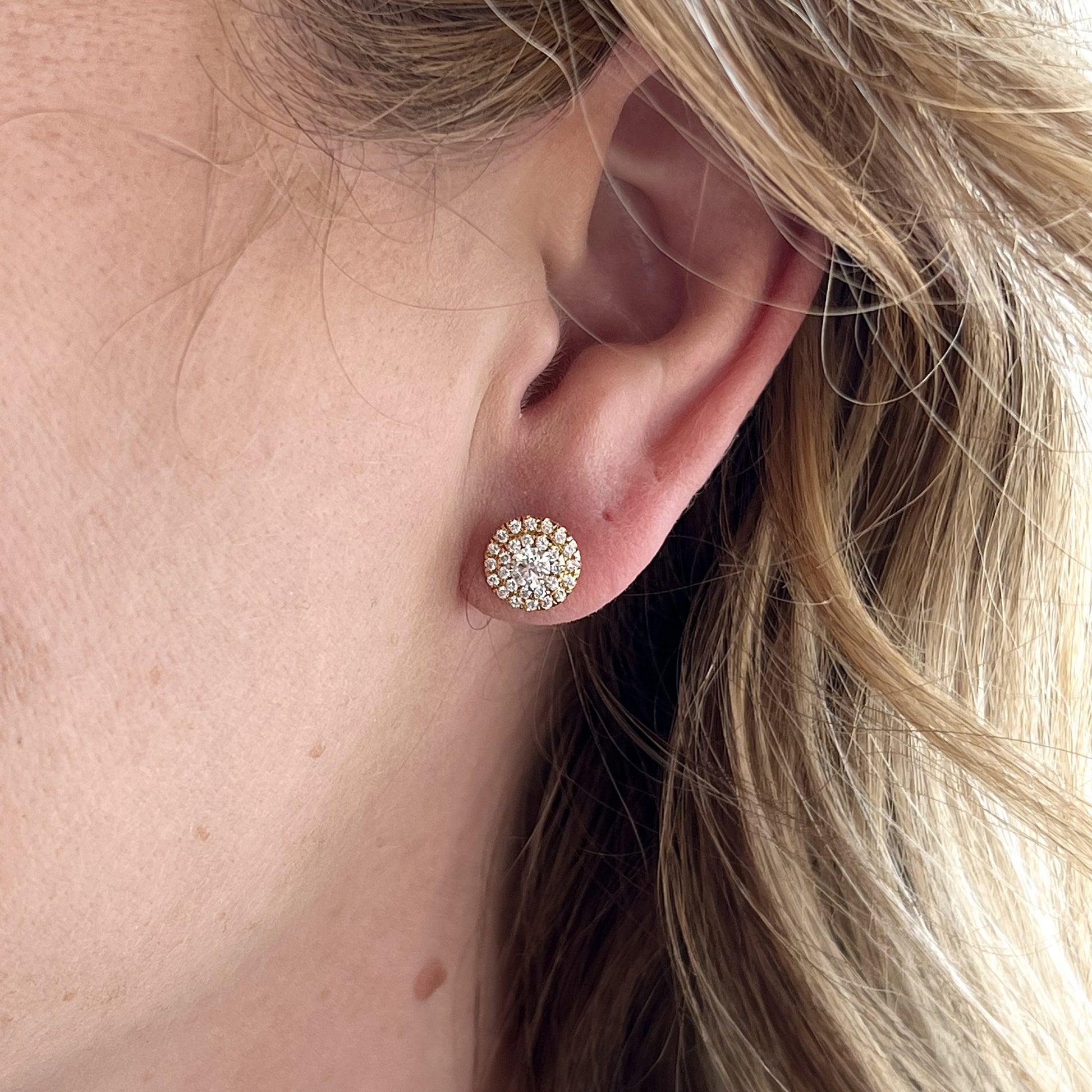 Round Pave Diamond Stud Earrings in 18k Yellow Gold