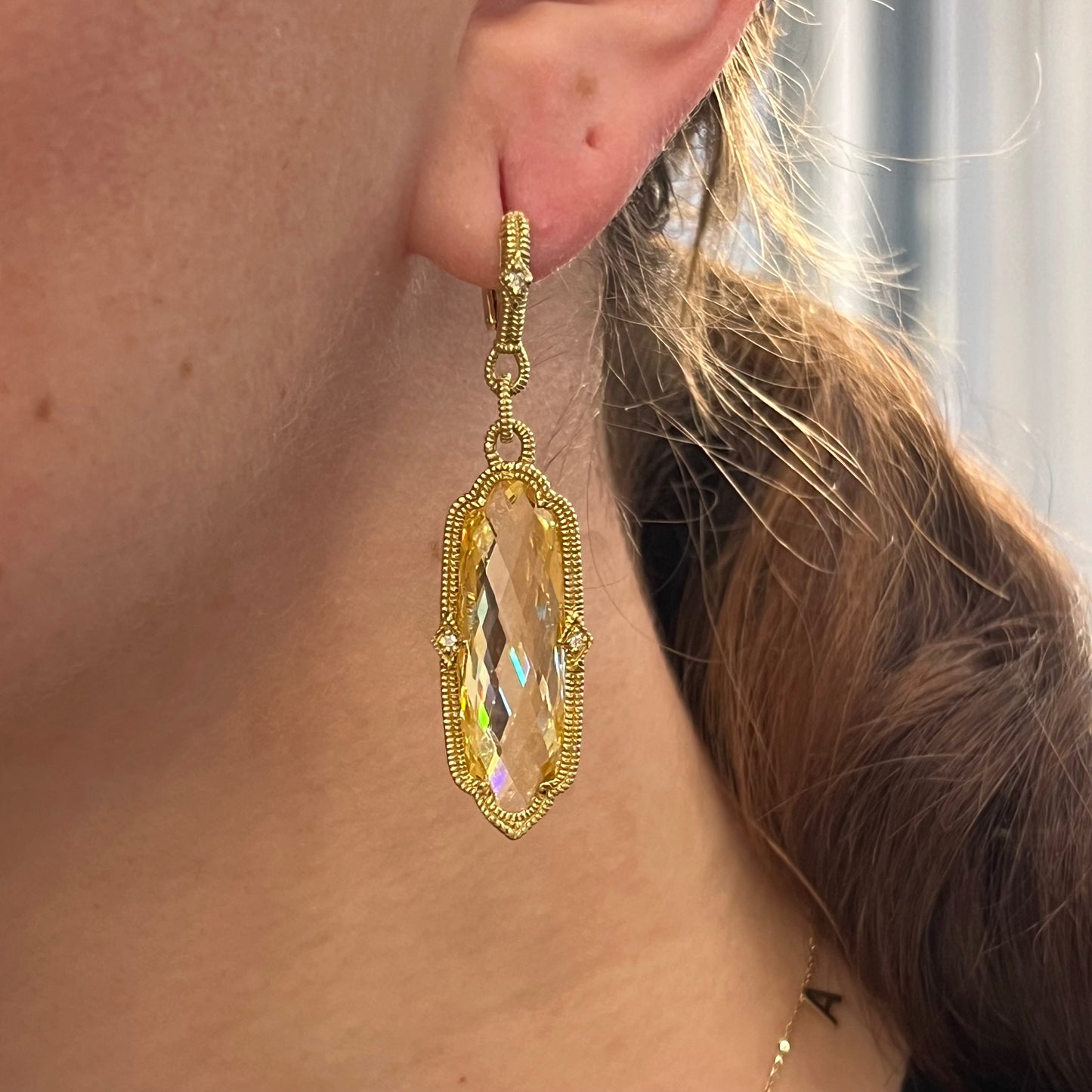 Canary Crystal & Diamond Drop Earrings in 18k Yellow Gold