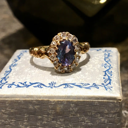Antique Right Hand Ring Victorian .93 GIA Oval Cut Natural Color Changing Alexandrite in 14k Yellow Gold
