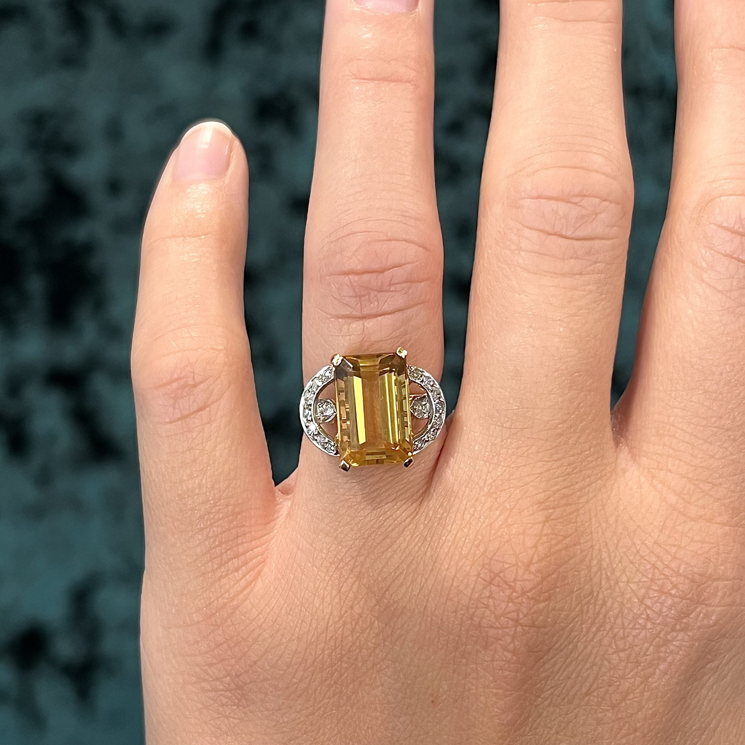 Mid-Century Citrine & Diamond Ring in 18k Yellow Gold - Filigree