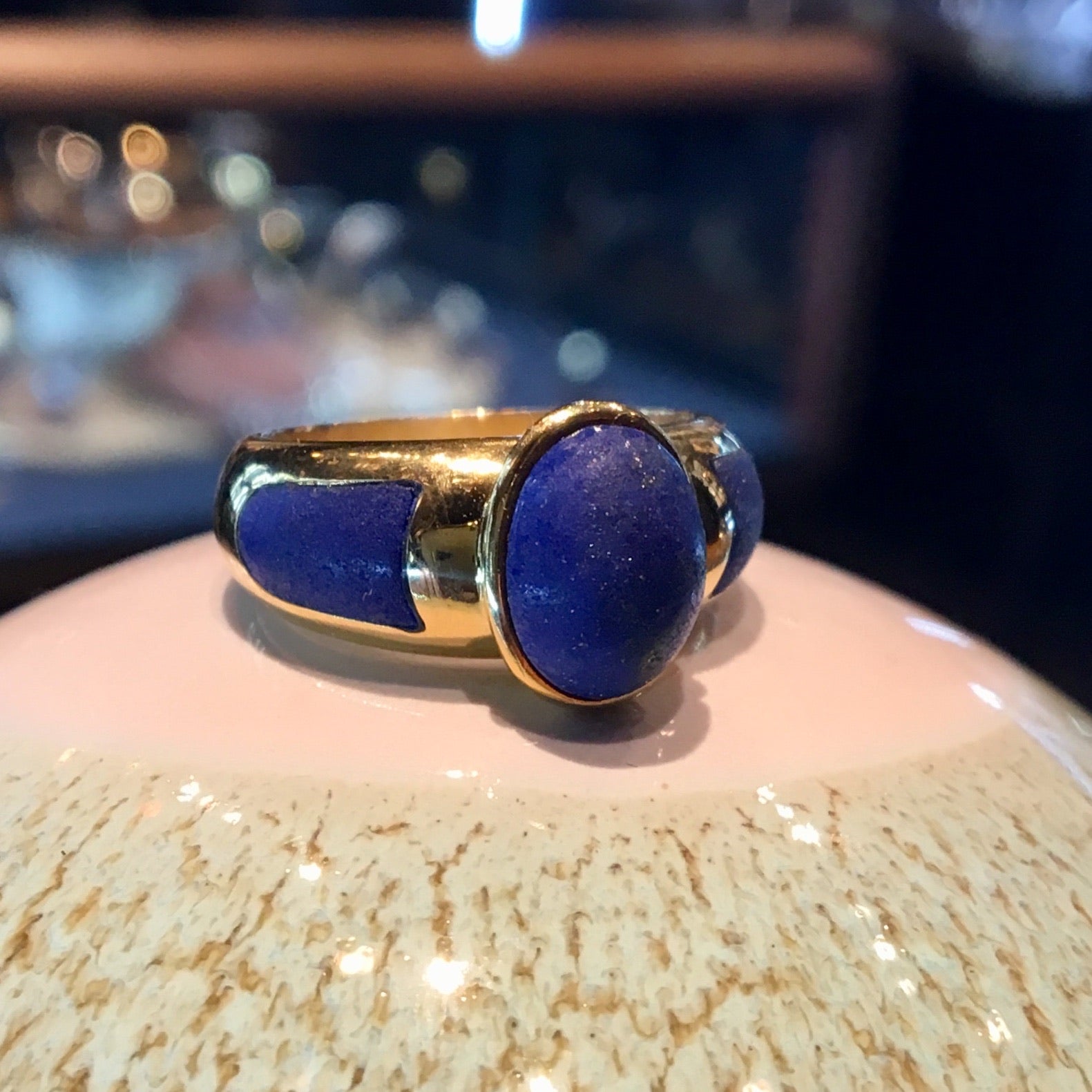 Right Hand Ring Modern 2.04 Cabochon Cut Lapis Lazuli in 18k Yellow Gold