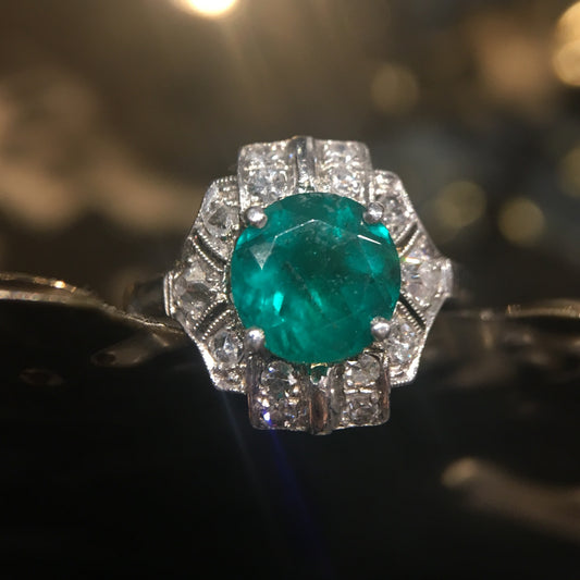 Vintage Cocktail Ring Mid-Century 1.47 Round Brilliant Cut Emerald & Diamonds in Platinum