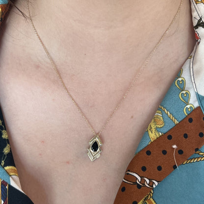 Geometric Black Onyx Pendant Necklace in 14k Yellow Gold