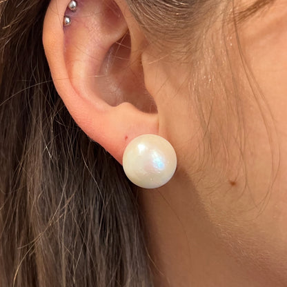 Peekaboo Pearl Stud Earrings in 18k Yellow Gold