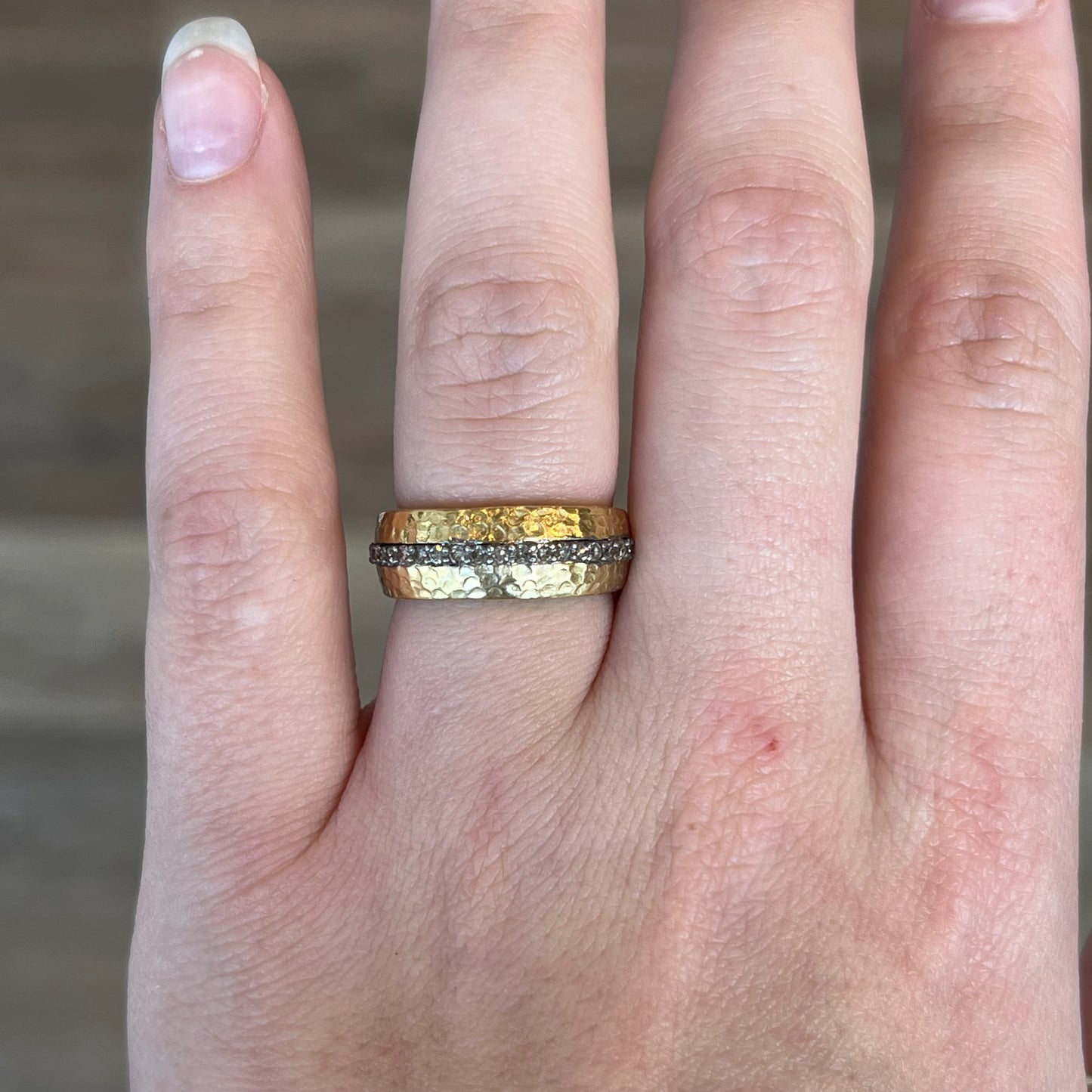 Diamond Hammered Stacking Ring in 18k Yellow Gold