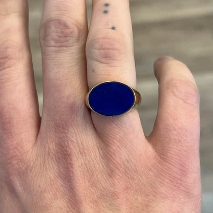 Oval Lapis Lazuli Signet Ring in 14k Yellow Gold