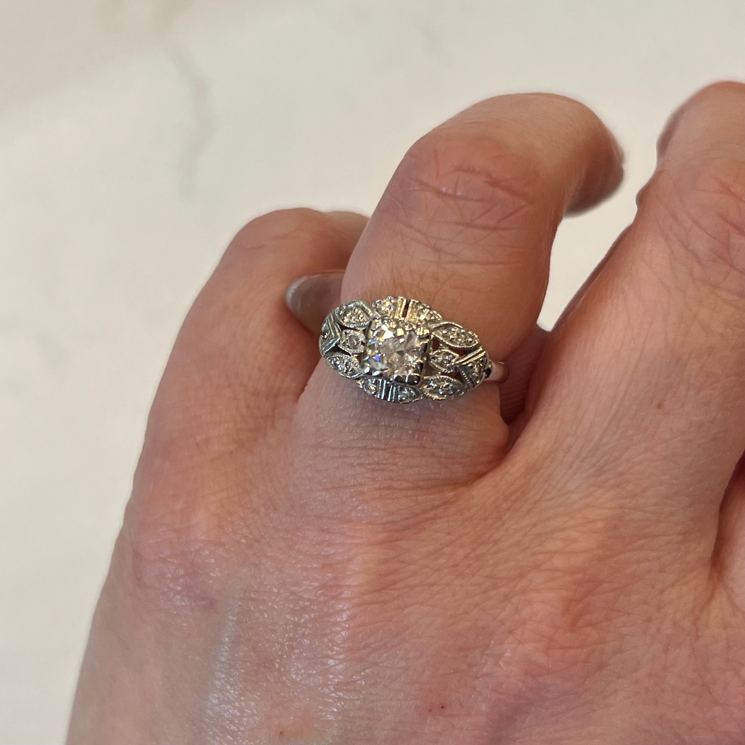 Vintage platinum store engagement rings