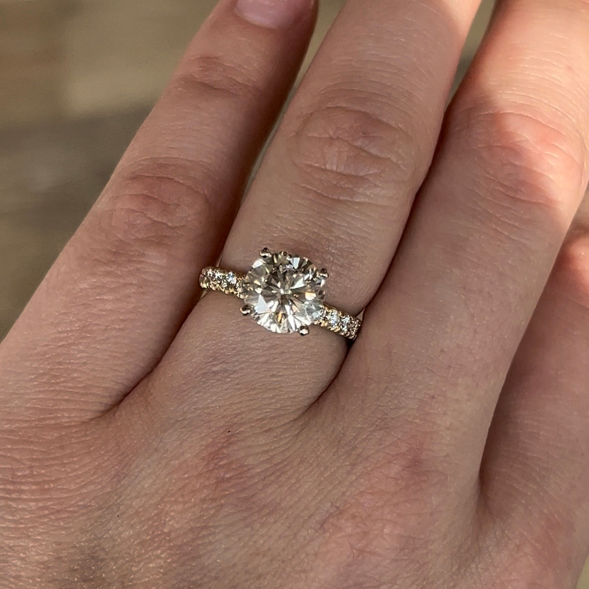 Round Brilliant Cut Diamond Engagement Ring in 14k Gold