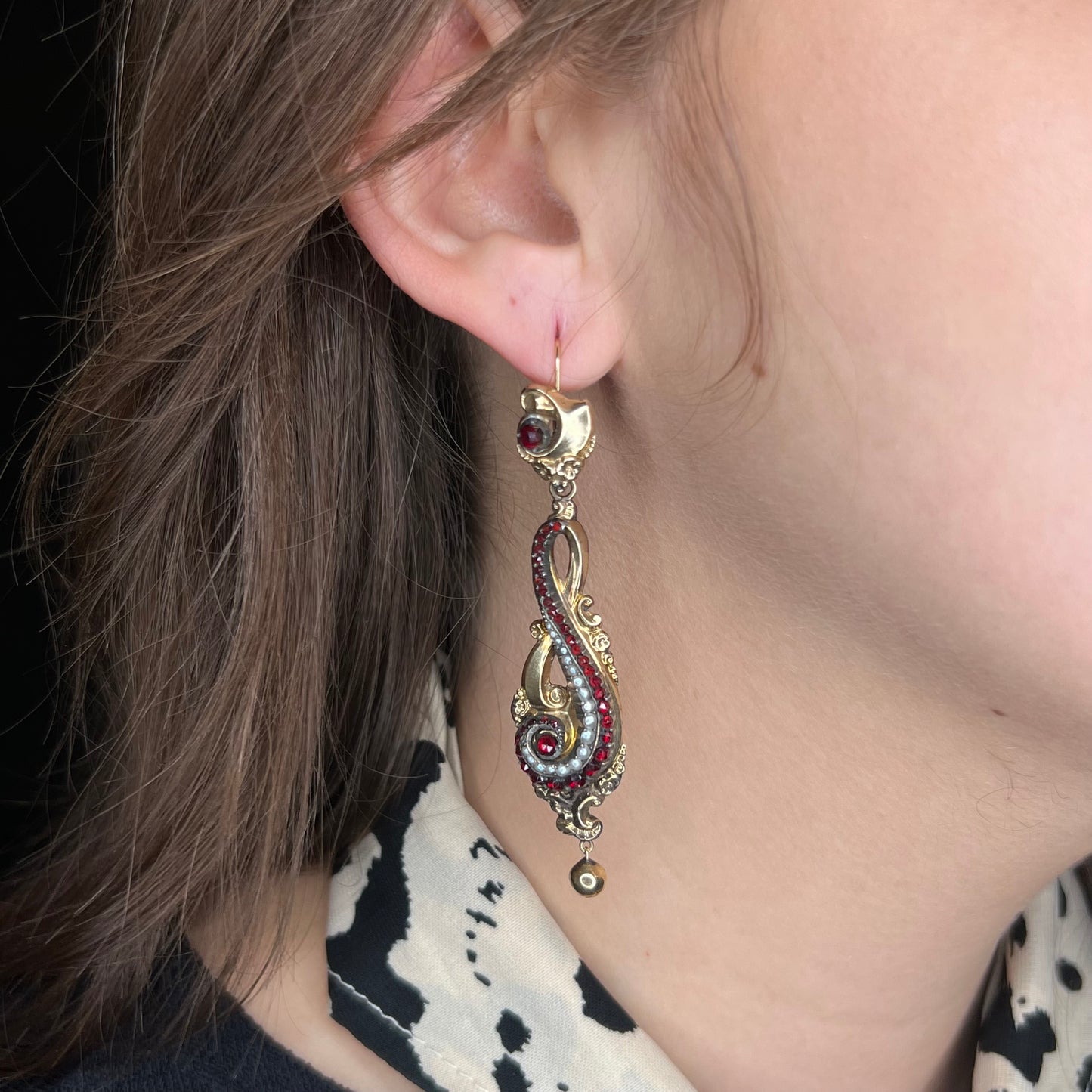 Victorian Dangle Earrings w/ Garnet & Pearl in Yellow Gold