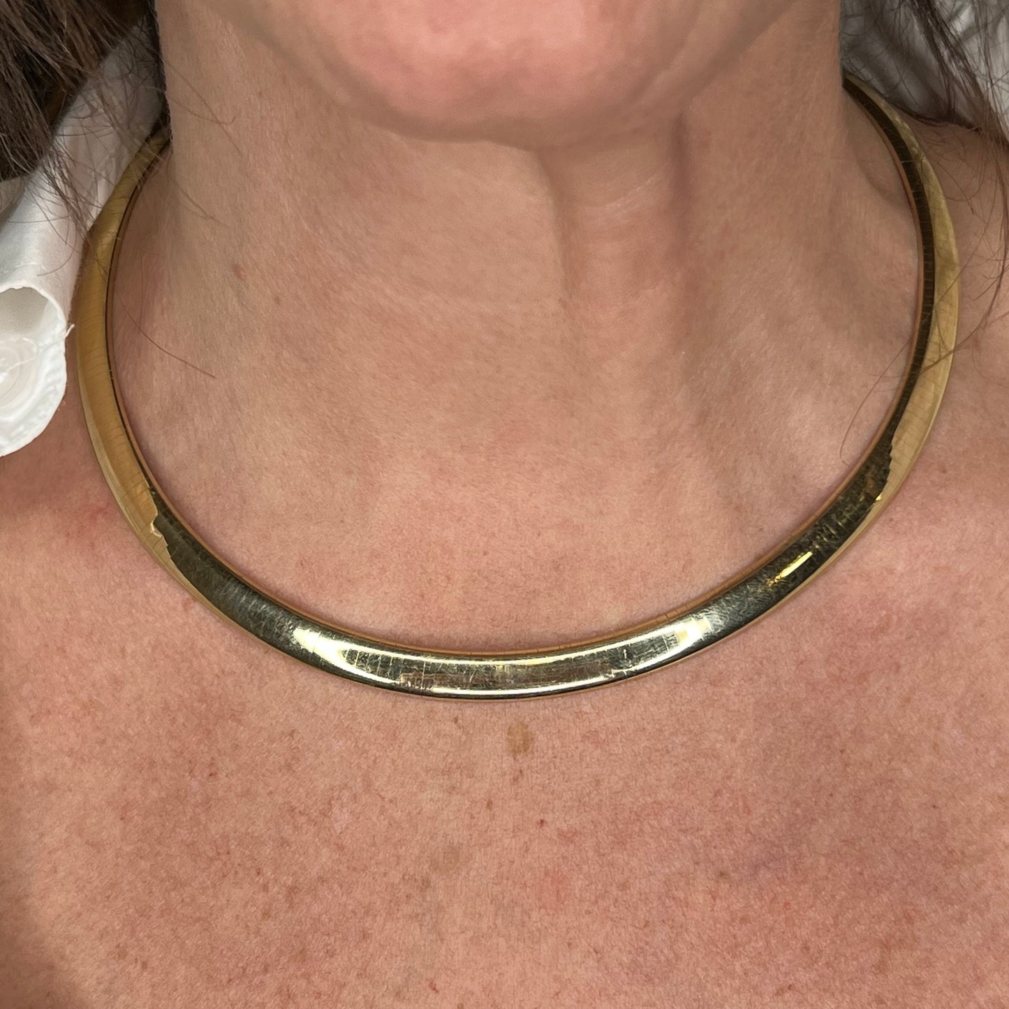 Thick Omega Necklace in 14k Yellow Gold