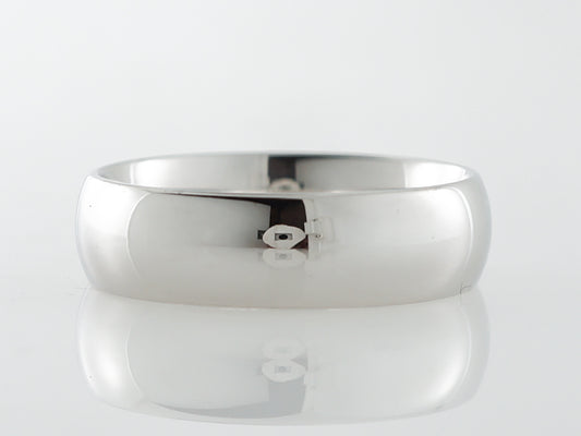 Comfort Fit Wedding Band in Polished Platinum