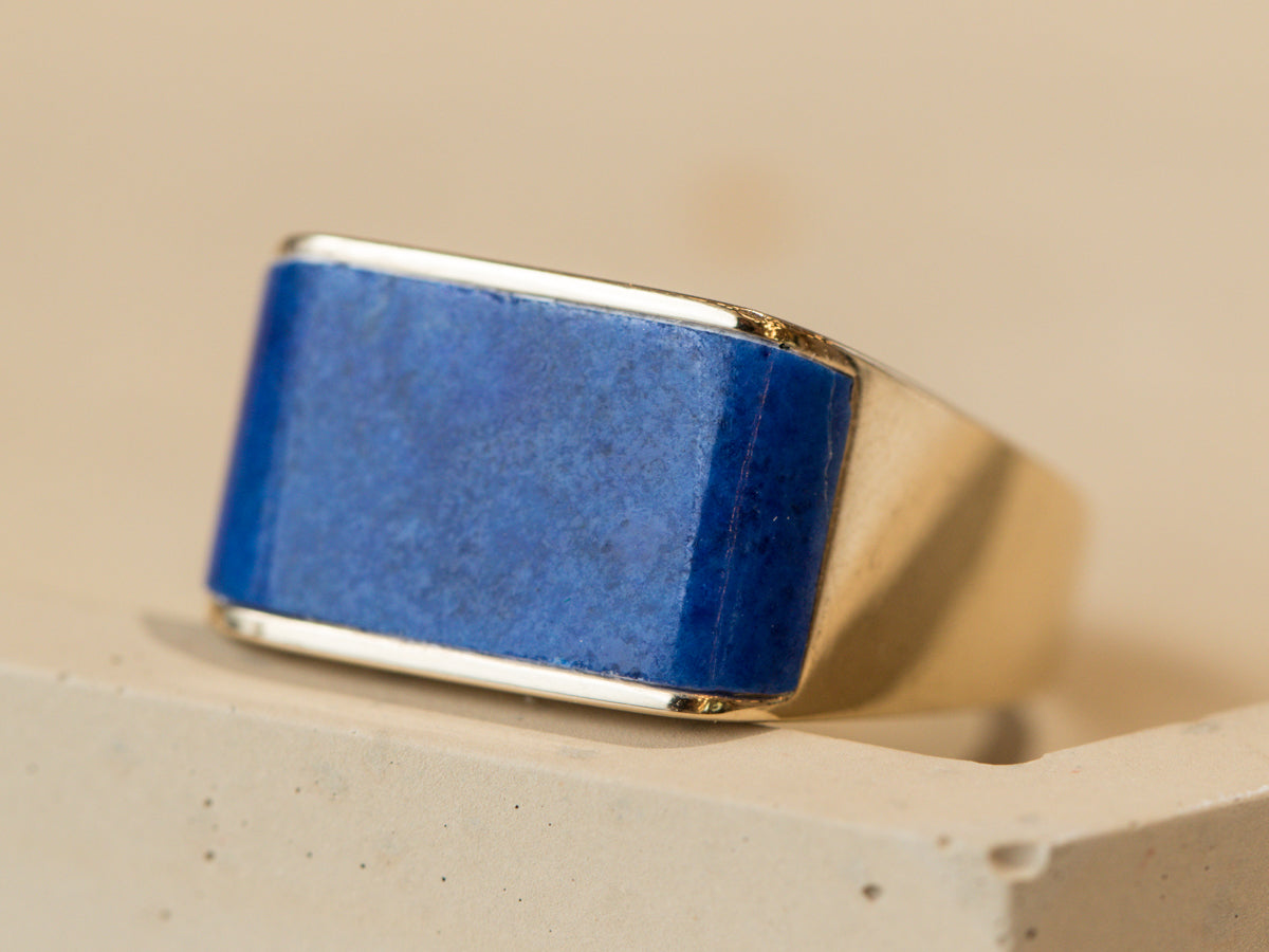 Mid-Century Cabochon Lapis Lazuli in 14k Yellow Gold