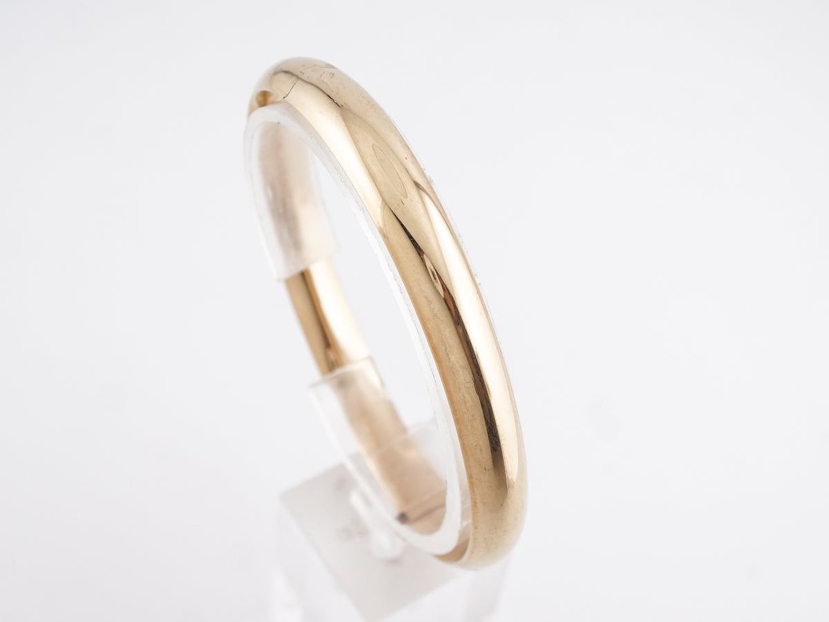 Simple Bangle Bracelet in 14k Yellow Gold