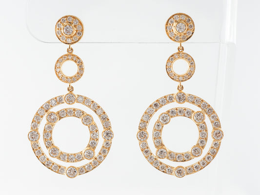 Circular Dangle Earrings in Yellow Gold w/ Diamonds