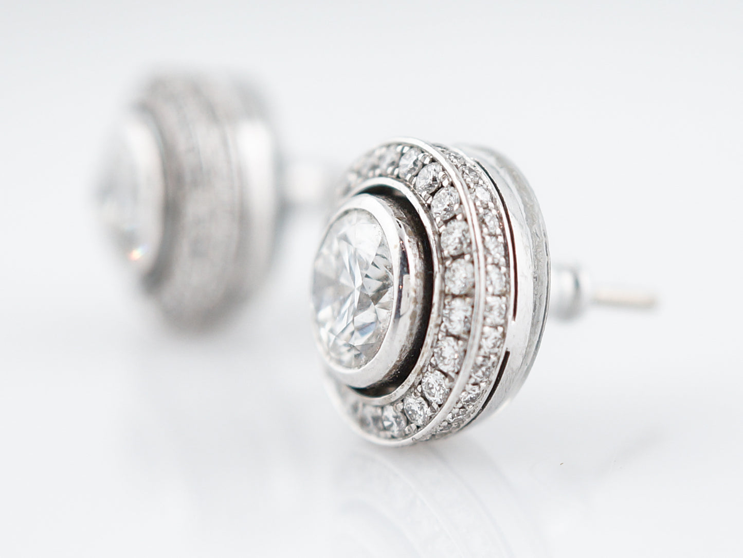 Modern Earrings 2.74 Round Brilliant Cut Diamonds in 14k White Gold