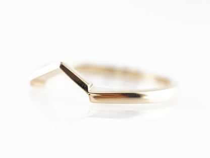 Geometric Curved Wedding Band in 14k Yellow Gold