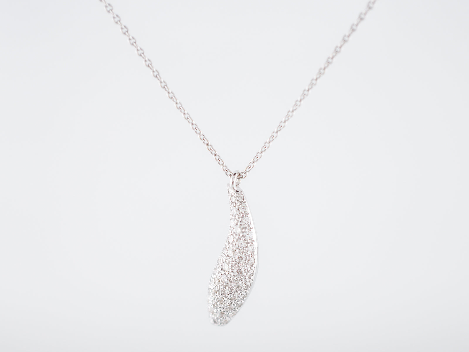 Modern Necklace Tiffany & Co .75 Round Brilliant Cut Diamonds in 18k White Gold