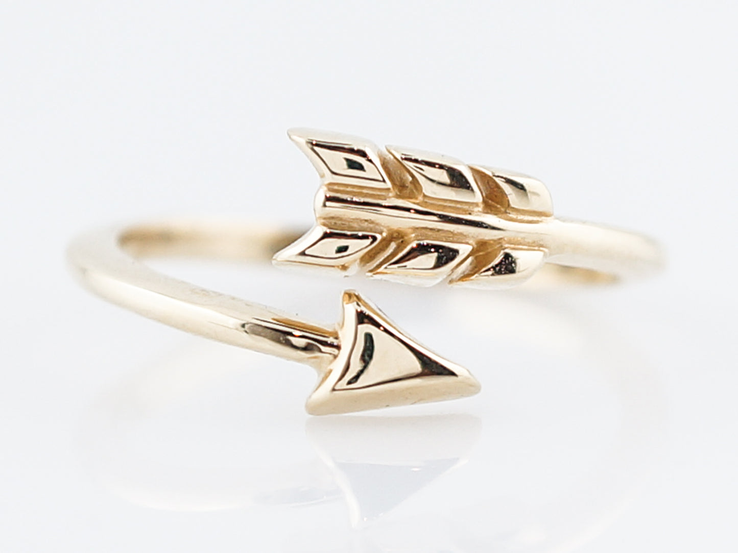 Right Hand Ring Modern Arrow in 14k Yellow Gold