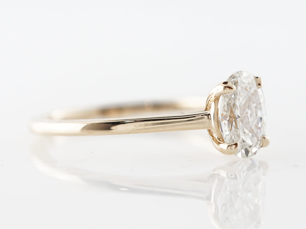 Oval Cut Diamond Solitaire Engagement Ring in 14k Yellow Gold