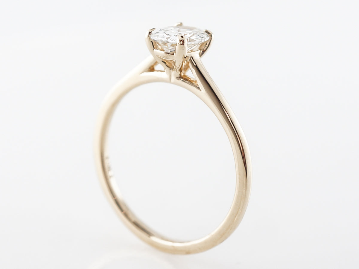 Oval Cut Diamond Solitaire Engagement Ring in 14k Yellow Gold