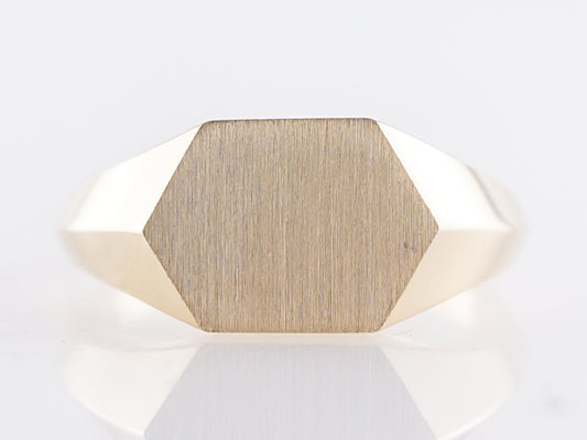 Right Hand Signet Ring Modern in 14k Yellow Gold