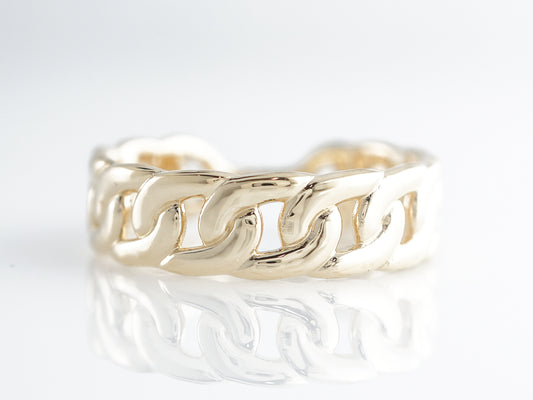 Linked Wedding Band in 14k Yellow Gold