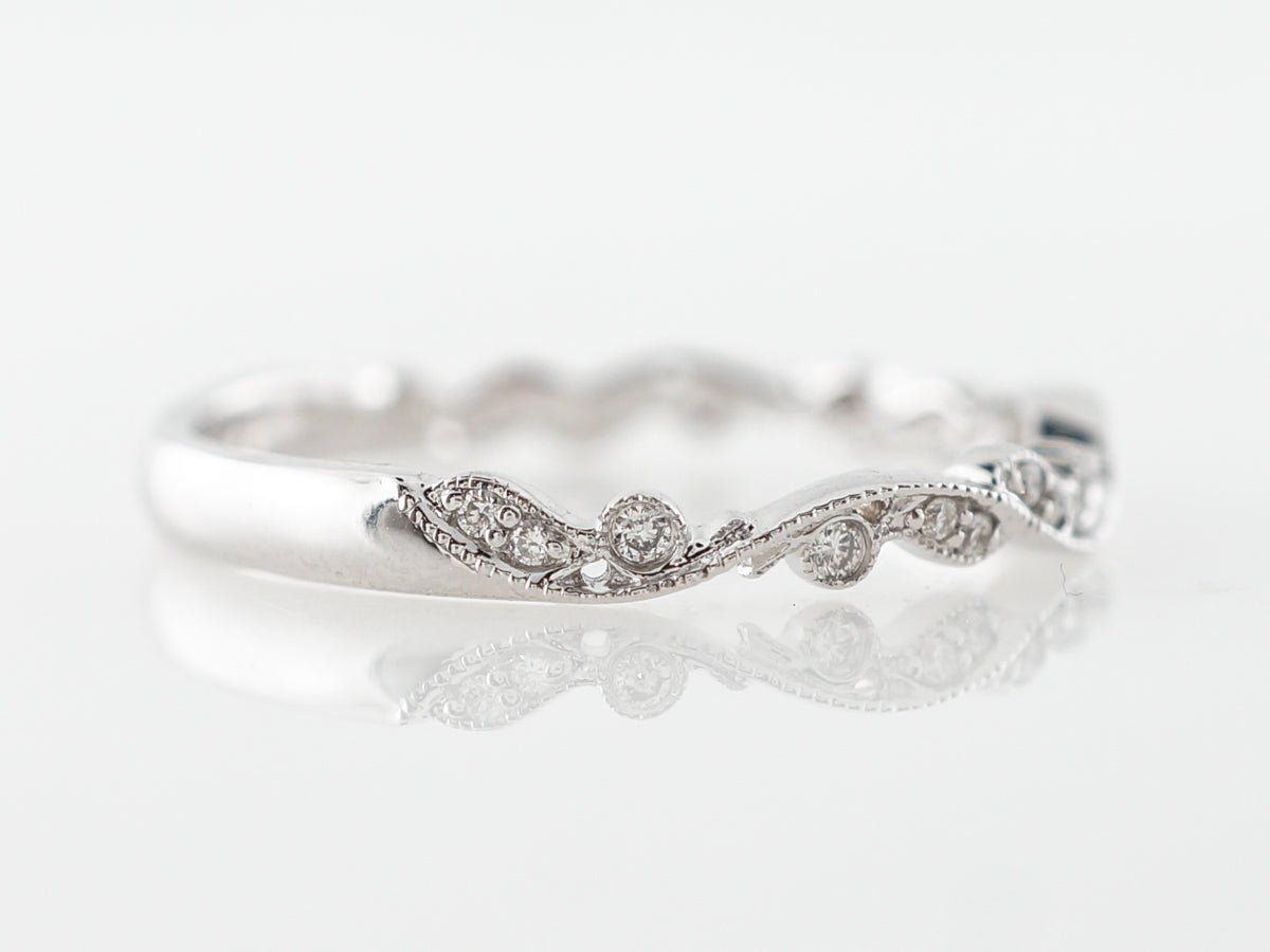 Vintage Style Diamond Band Diamonds in White Gold