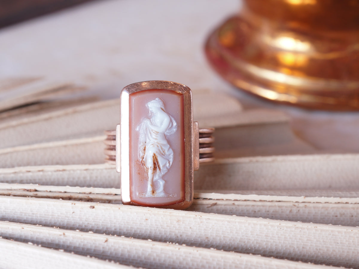 Victorian Muse Cameo Shell Ring in 14K Rose Gold