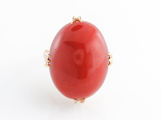 Vintage Mid-Century Coral Ring in 18K Yellow Gold