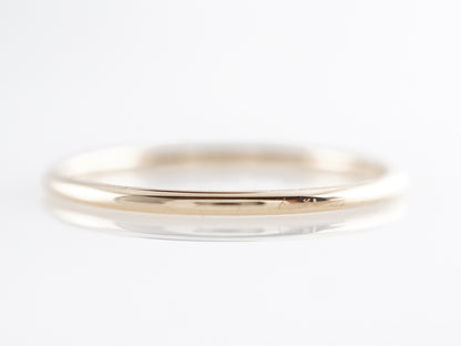 Simple Vintage Wedding Band in 14k Yellow Gold