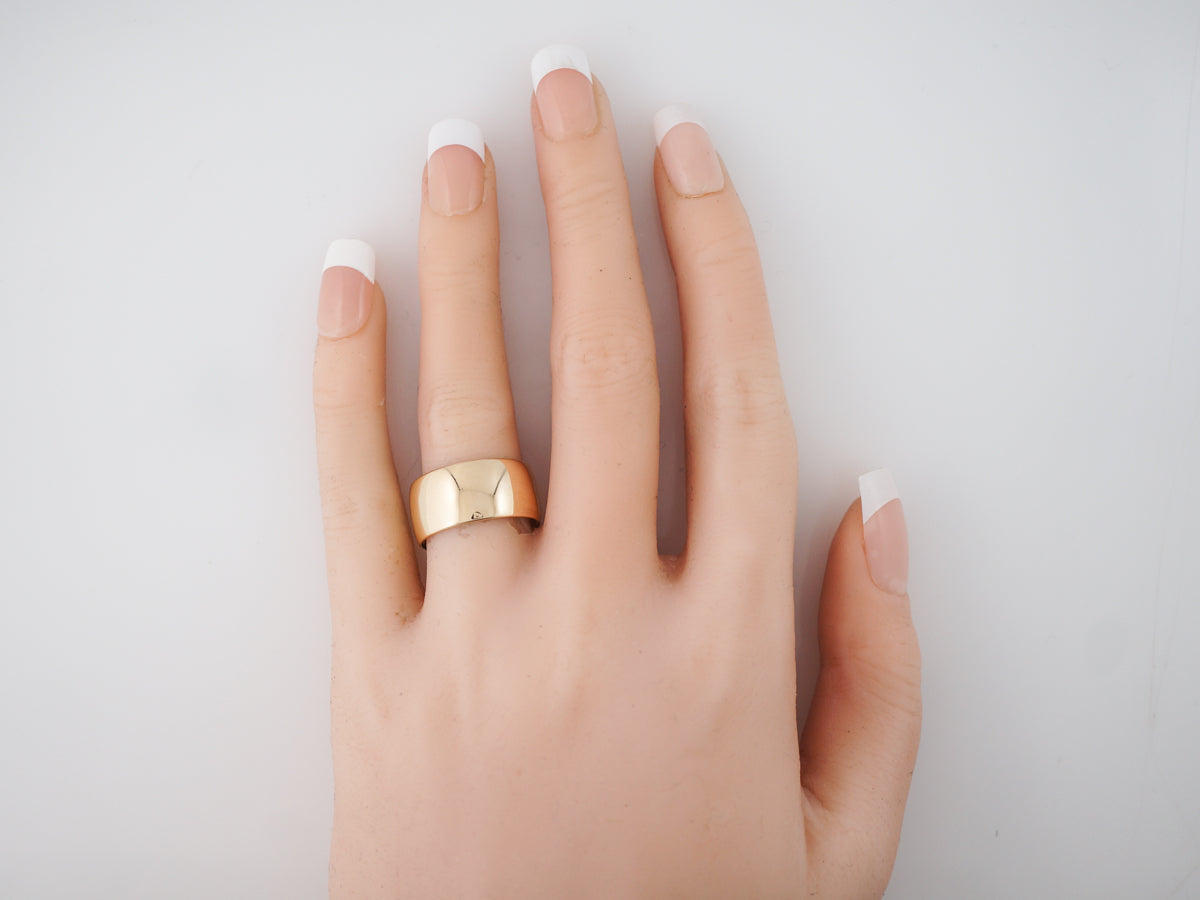 Vintage Right Hand Ring Mid-Century in 14k Yellow Gold
