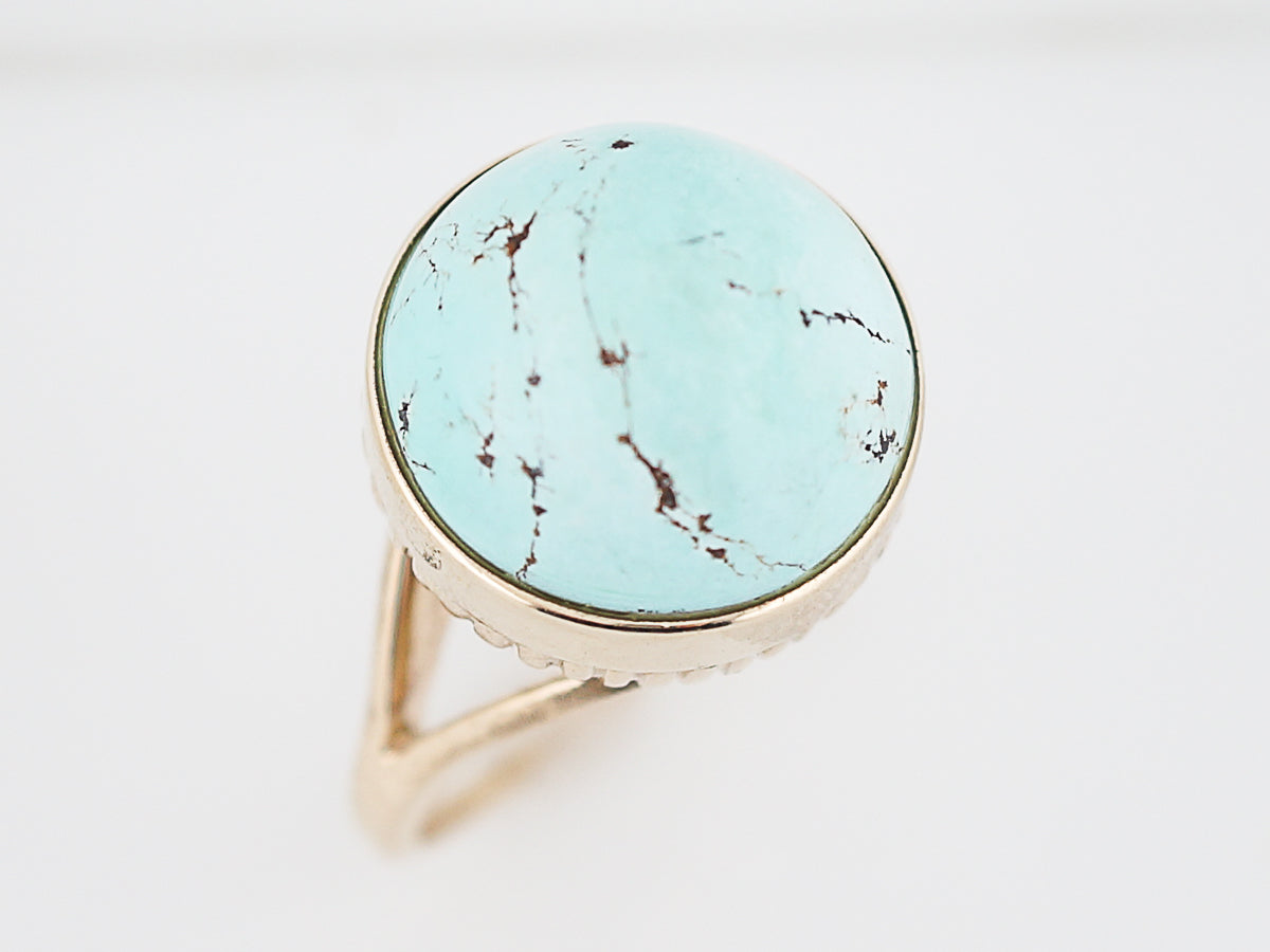 Vintage Right Hand Ring Retro Cabochon Cut Turquoise in 14k Yellow Gold